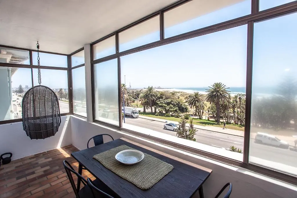Cremorne On Beach Road Apartment Port Elizabeth